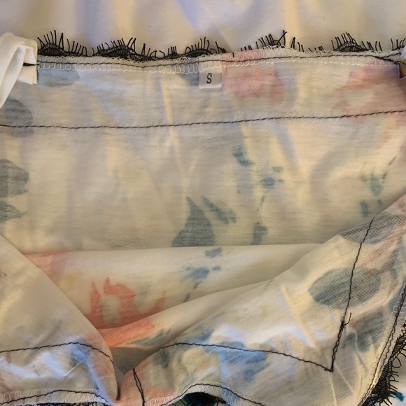 Floral Tank Top - Picture 3 of 3